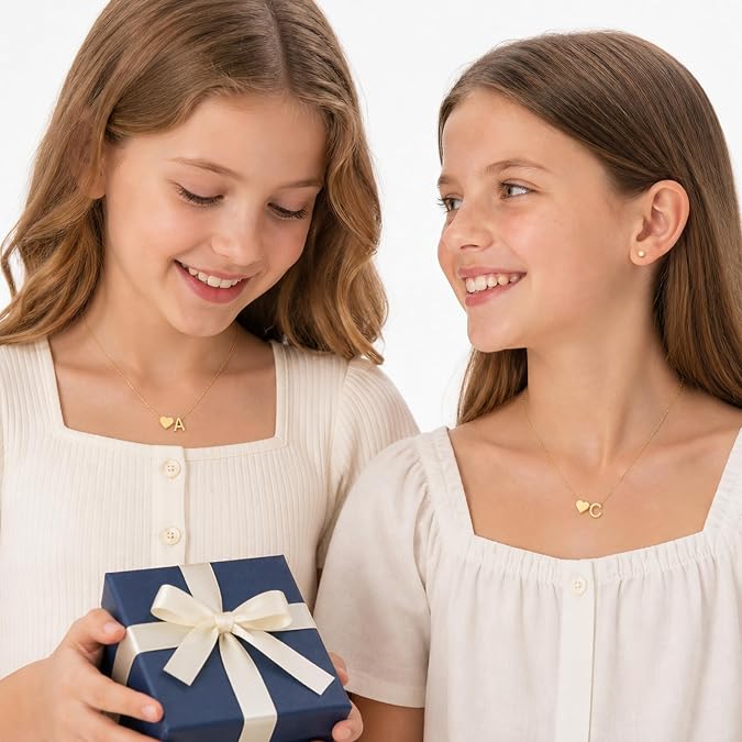 Turandoss Heart Initial Necklace for Girls Women, 18K Gold Plated Jewelry Dainty Heart Letter A-Z Necklace, 16+2.5 Inch Chain, Teen Girl Gifts Trendy Stuff, Birthday Gifts for Daughter Granddaughter